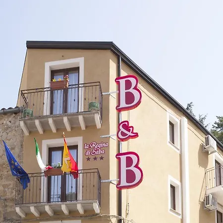 Lareginadisaba Bed & Breakfast *