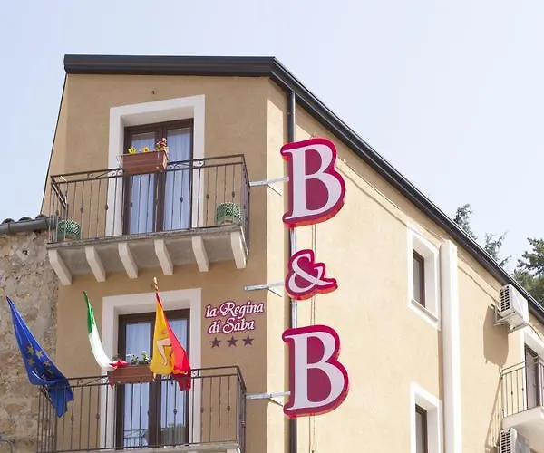 Lareginadisaba Bed & Breakfast *